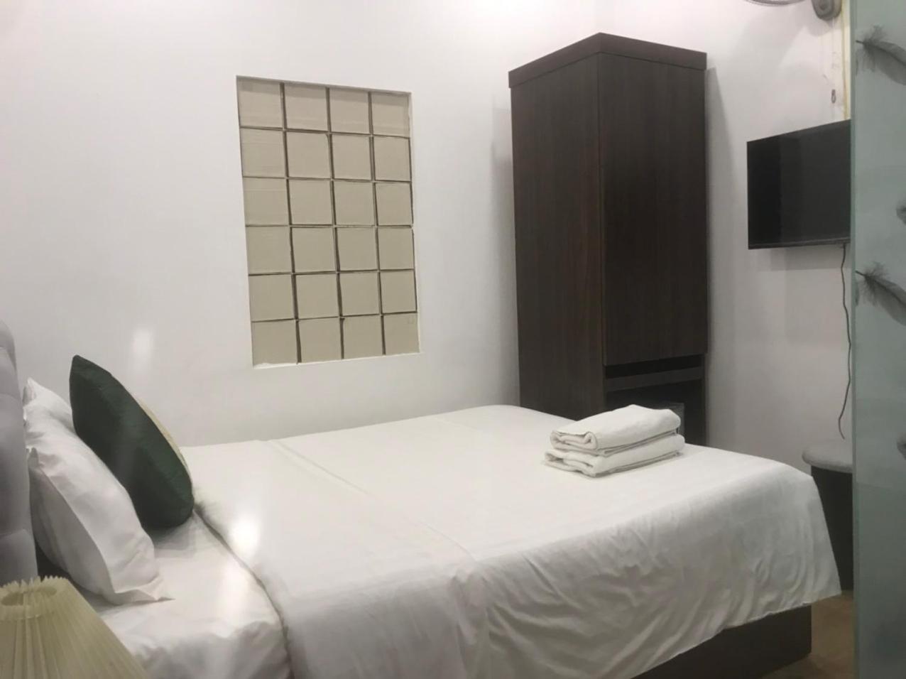 Hanoi Little Hotel Bagian luar foto