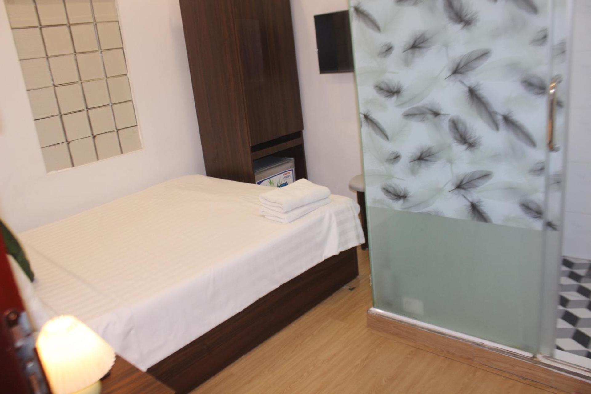 Hanoi Little Hotel Bagian luar foto